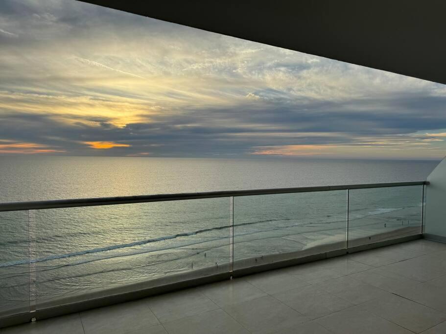 Departamento De Lujo Vista Al Mar Piso 15 Lejlighed Mazatlán Eksteriør billede